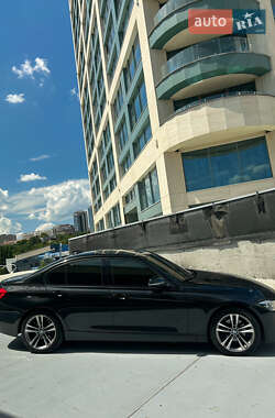 Седан BMW 3 Series 2018 в 