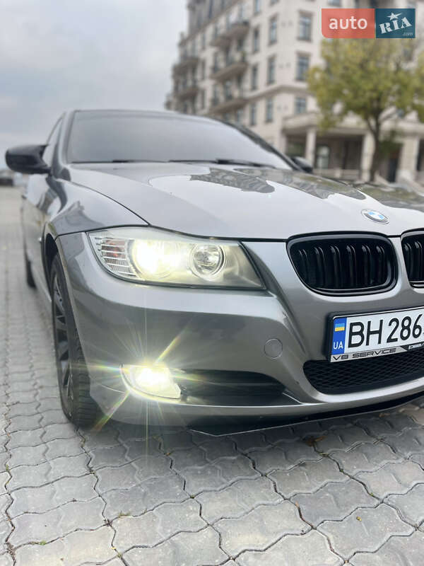 Седан BMW 3 Series 2010 в Одессе фото 20 Седан BMW 3 Series 2010 в Одессе