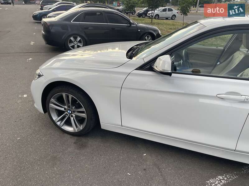 Седан BMW 3 Series 2012 в Києві