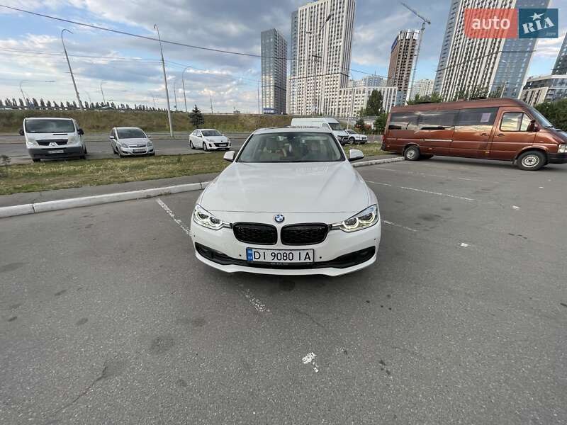 Седан BMW 3 Series 2012 в Києві