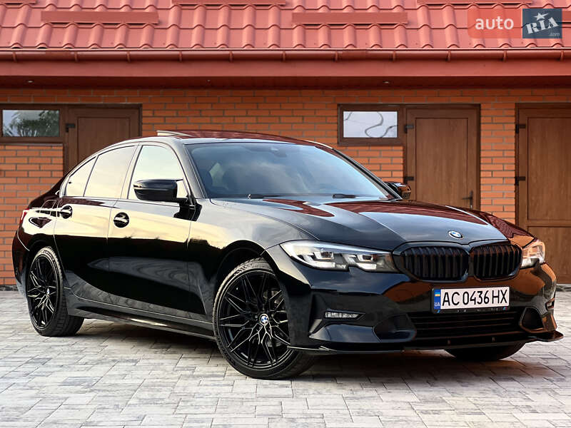 Седан BMW 3 Series 2019 в Луцке