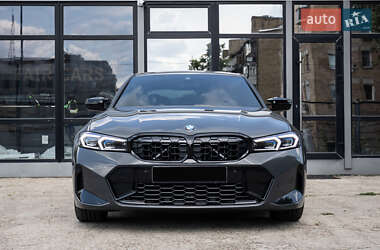 Седан BMW 3 Series 2025 в 