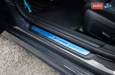 Седан BMW 3 Series 2025 в 