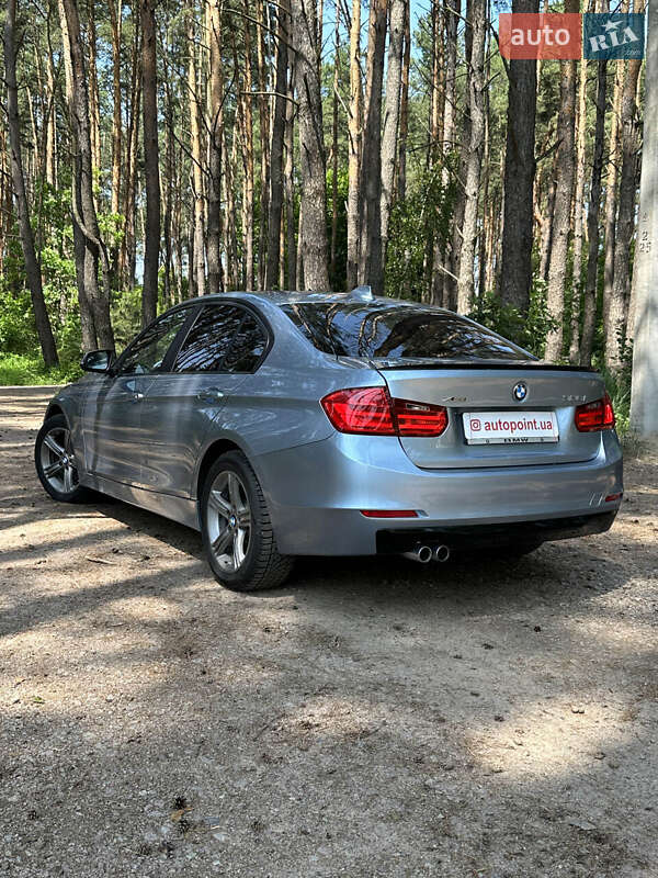 Седан BMW 3 Series 2014 в Белогородке