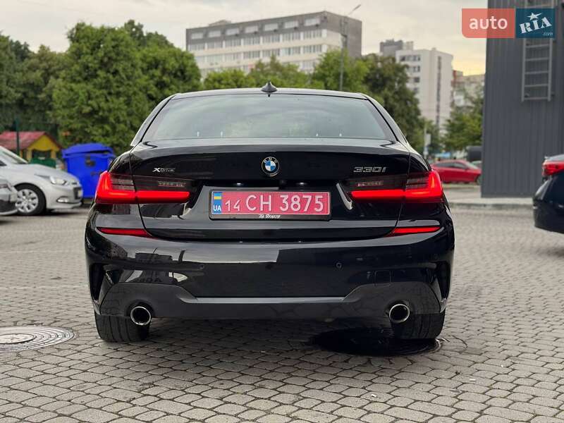 Седан BMW 3 Series 2020 в Львове