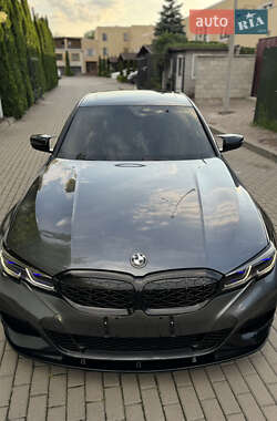 Седан BMW 3 Series 2019 в 