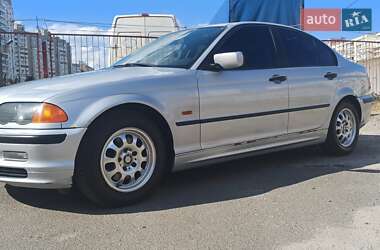 Седан BMW 3 Series 1999 в  фото 3 Седан BMW 3 Series 1999 в
