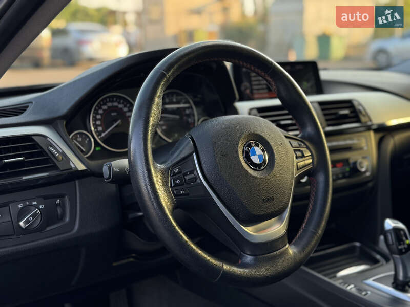 Седан BMW 3 Series 2013 в Николаеве