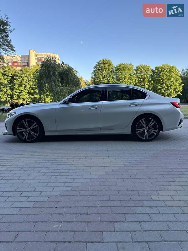 Седан BMW 3 Series 2019 в Тернополі фото 12 Седан BMW 3 Series 2019 в Тернополі