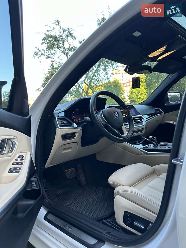 Седан BMW 3 Series 2019 в Тернополі фото 20 Седан BMW 3 Series 2019 в Тернополі