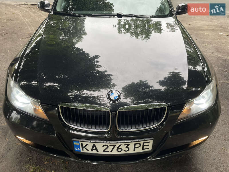 Седан BMW 3 Series 2006 в Киеве