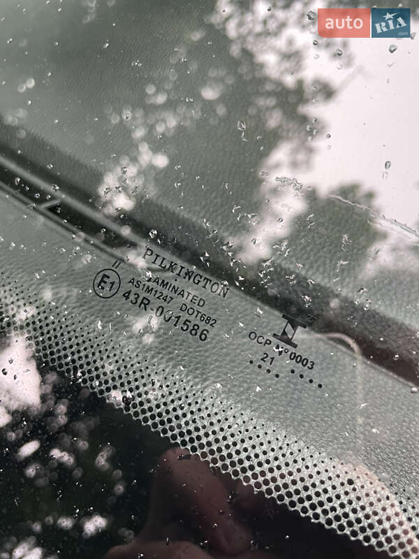 Седан BMW 3 Series 2006 в Киеве