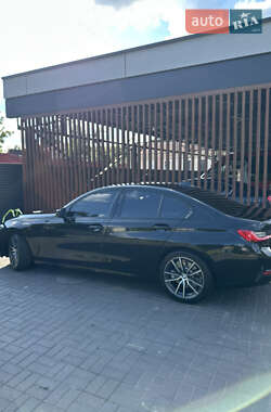 Седан BMW 3 Series 2019 в 