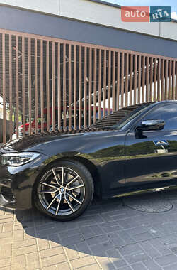 Седан BMW 3 Series 2019 в 