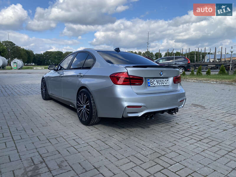 Седан BMW 3 Series 2013 в Львове