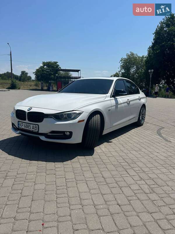 Седан BMW 3 Series 2012 в Запорожье