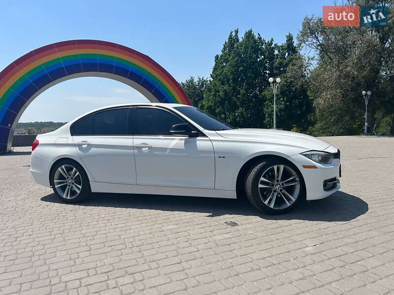 Седан BMW 3 Series 2012 в Запорожье