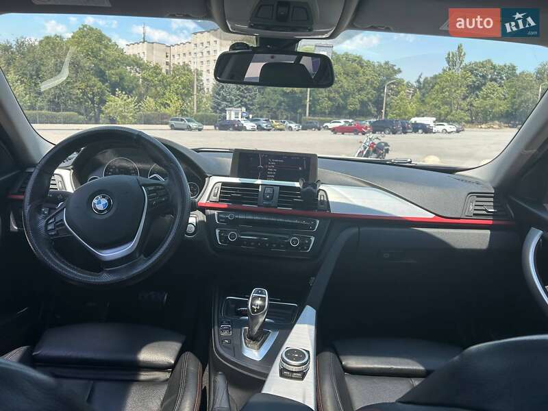Седан BMW 3 Series 2012 в Запорожье