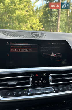 Седан BMW 3 Series 2019 в 