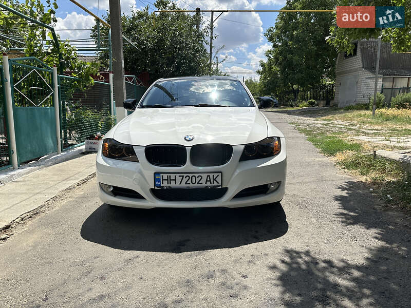 Седан BMW 3 Series 2010 в Подольске фото 3 Седан BMW 3 Series 2010 в Подольске