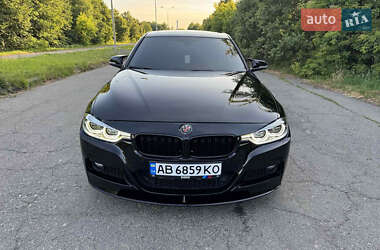 Седан BMW 3 Series 2013 в Виннице