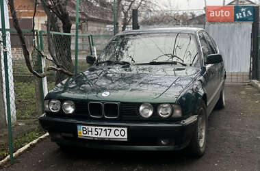 Седан BMW 3 Series 1988 в Подольске
