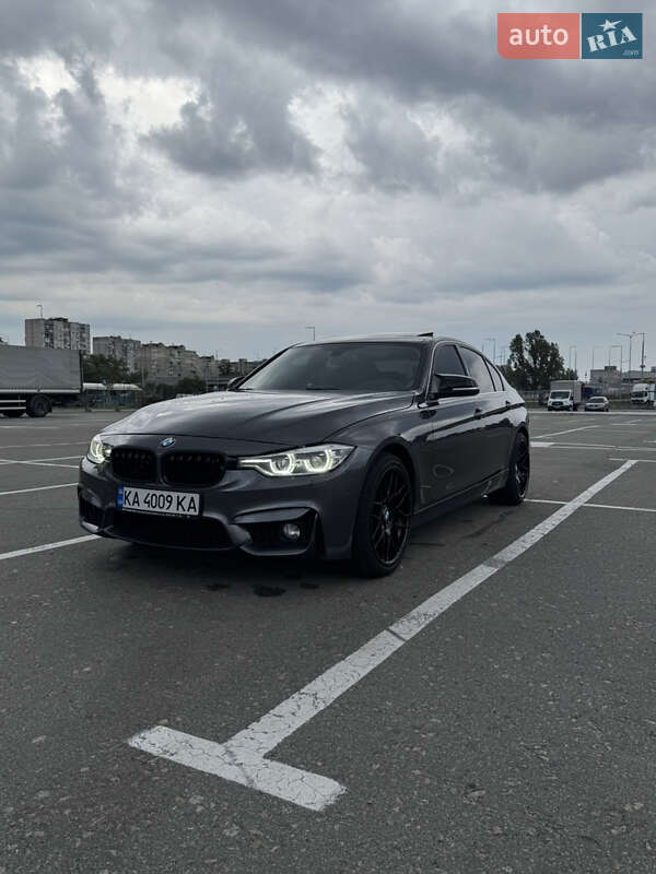 BMW 3 Series 2012