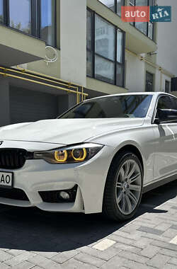 Седан BMW 3 Series 2015 в Виннице