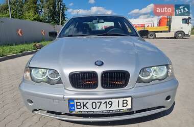 Седан BMW 3 Series 2001 в Кременці