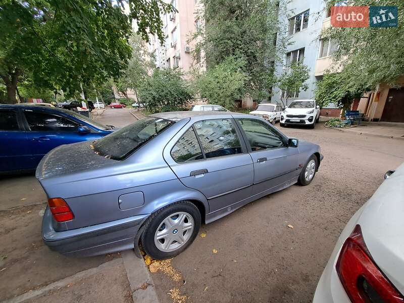 BMW 3 Series 1994