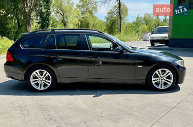 Универсал BMW 3 Series 2008 в Дрогобыче