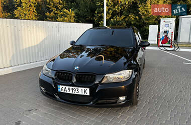 Седан BMW 3 Series 2011 в Києві