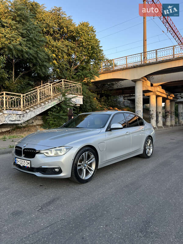 BMW 3 Series 2016