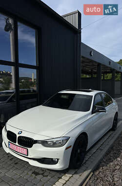 Седан BMW 3 Series 2015 в Львові