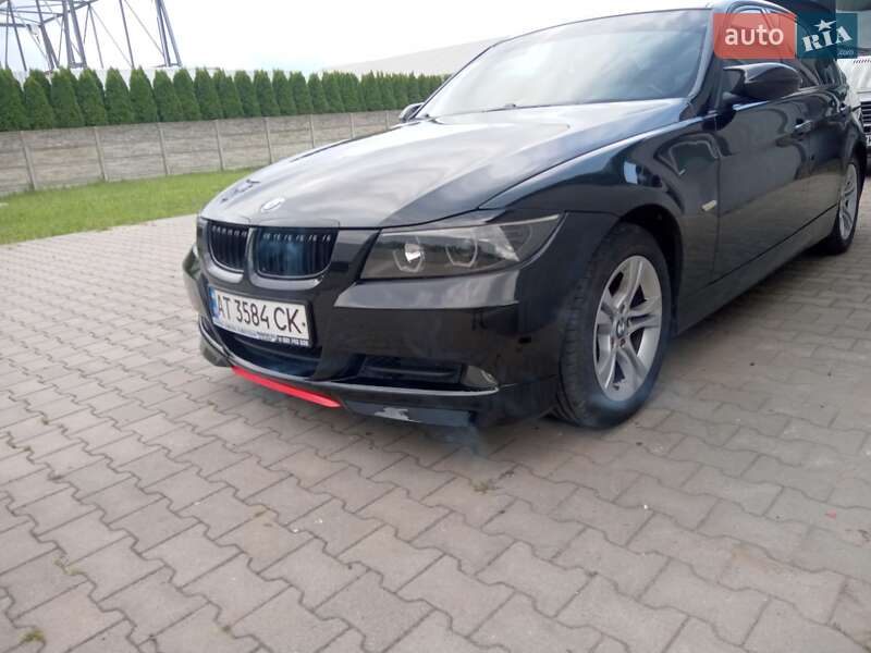 Седан BMW 3 Series 2005 в Івано-Франківську