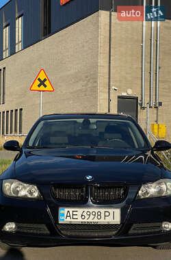 Седан BMW 3 Series 2005 в Днепре