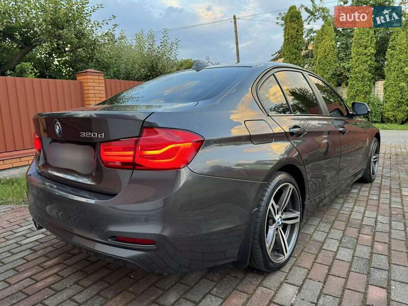 Седан BMW 3 Series 2018 в Виннице