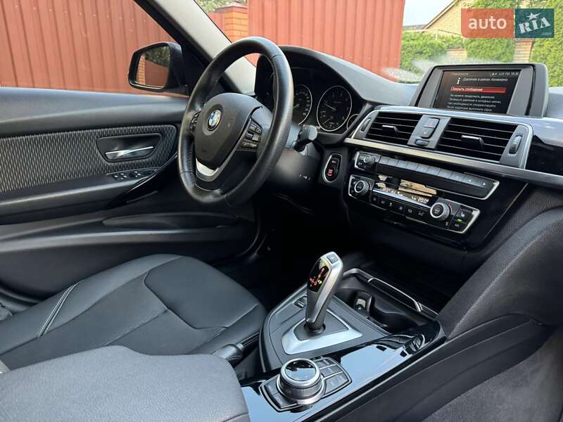 Седан BMW 3 Series 2018 в Виннице