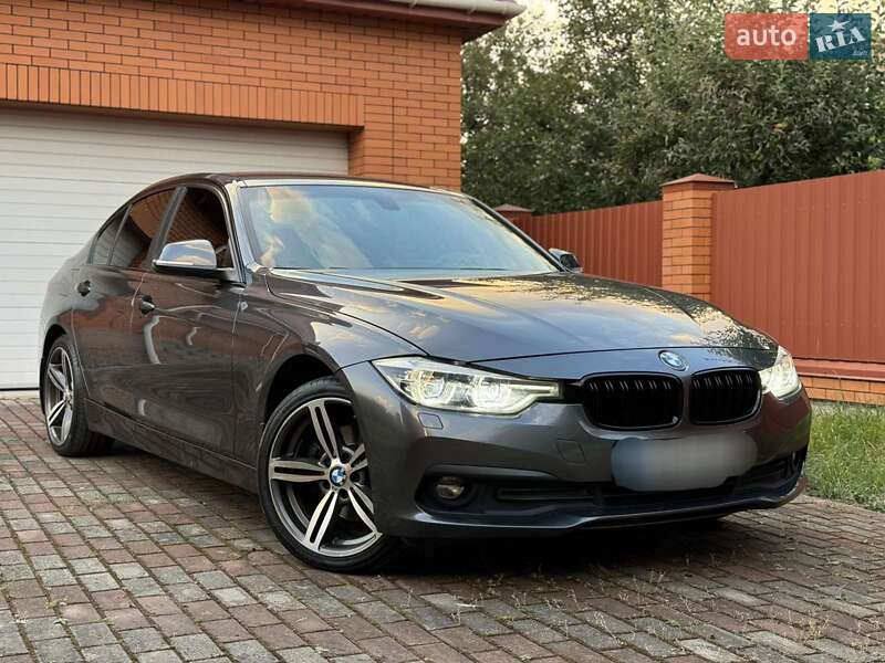 Седан BMW 3 Series 2018 в Виннице