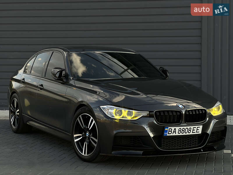 Седан BMW 3 Series 2012 в Кропивницком