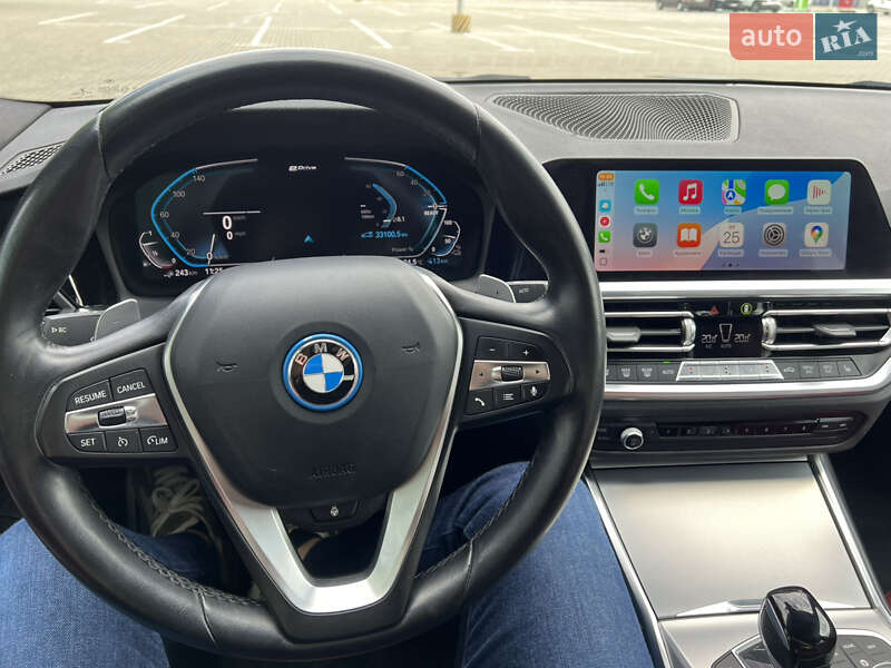 Седан BMW 3 Series 2021 в Тернополе