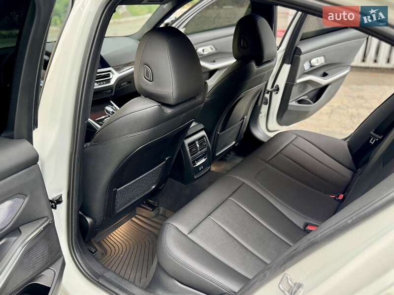 Седан BMW 3 Series 2021 в Днепре