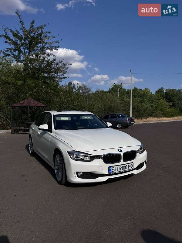 Седан BMW 3 Series 2013 в Березовке