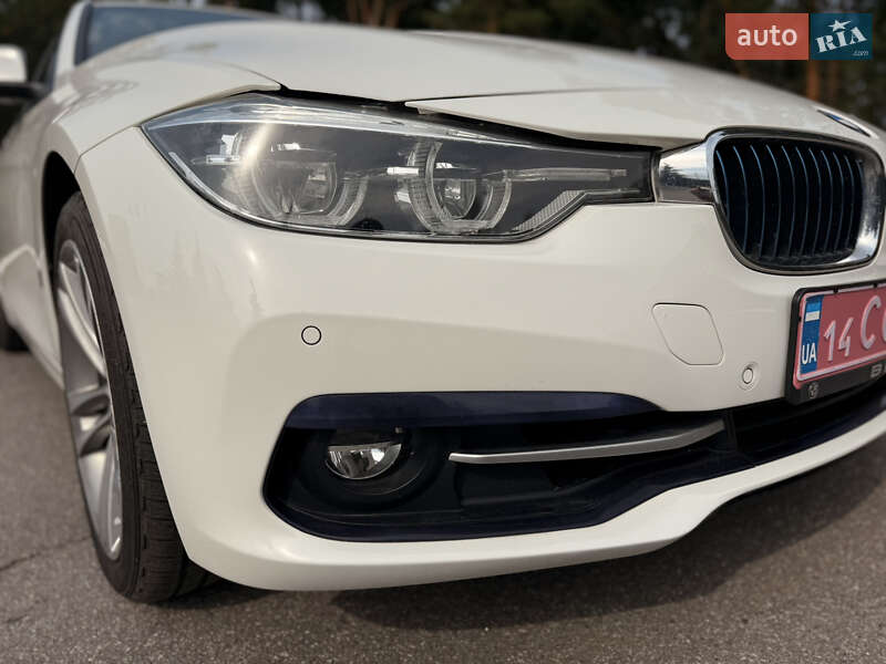 Седан BMW 3 Series 2017 в Киеве
