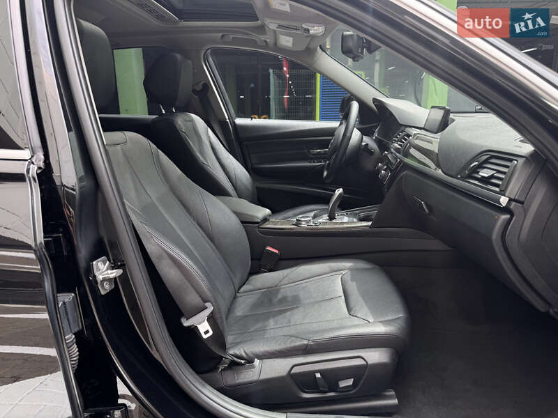 Седан BMW 3 Series 2013 в Киеве