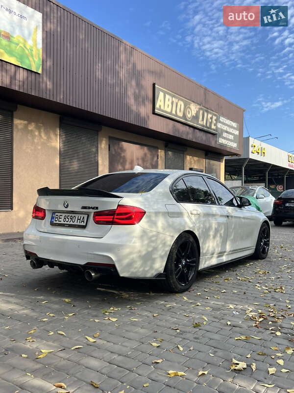 Седан BMW 3 Series 2018 в Первомайске