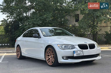 Купе BMW 3 Series 2010 в Николаеве