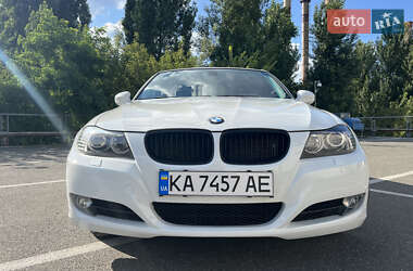 Седан BMW 3 Series 2011 в 