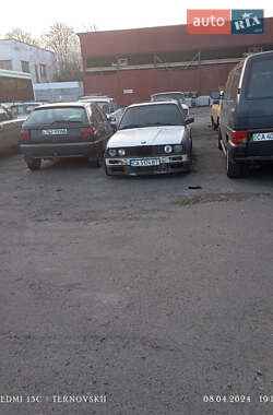 Седан BMW 3 Series 1985 в Черкасах