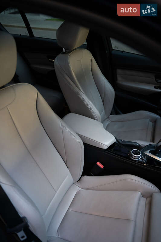 Седан BMW 3 Series 2012 в Харькове